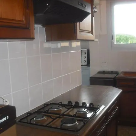 1 Face Aux Iles D'or Avec Parking, Port D'hyeres - Fr-1-335-182 *